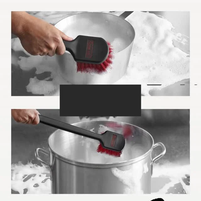 💦 Clean pots, clean kitchens, clear minds.
Chef Master’s pot brushes tackle grime without slowing you down — even in busy BOH environments.

🧼 Curious if these are right for your operation? Let’s connect.