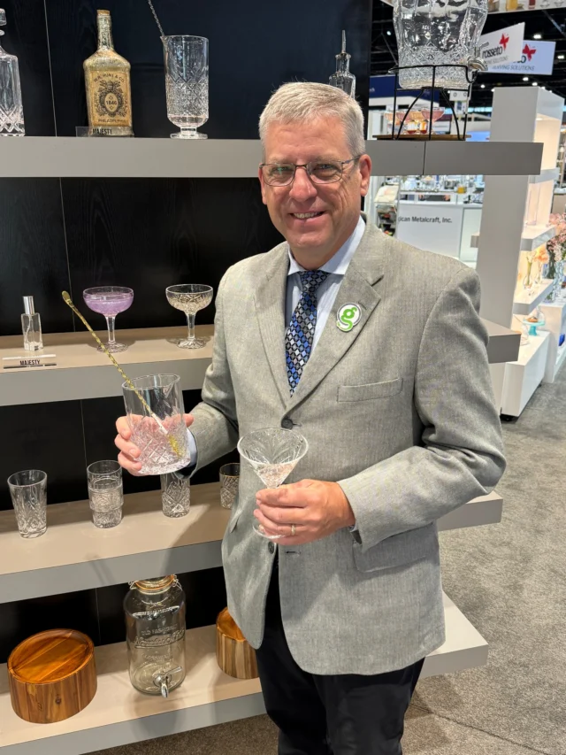 Chuck + @HospitalityBrands = a pretty flawless pairing 🍸
And judging by that pose, he’s definitely no rookie when it comes to handling a proper martini glass. 🍸

DM us to stop by and see for yourself!
