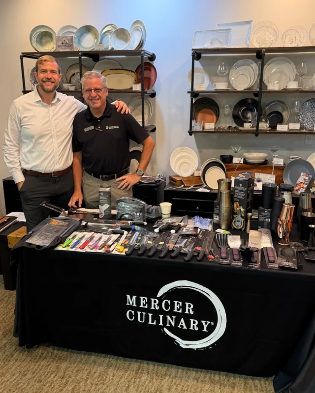 Some people talk shop. Chuck and Chris talk sharp. 🔪😏

Cutlery was the topic of the day with the @trimarkusa team and @mercerculinarytools—swapping ideas, getting hands-on, and finding a few Mercer favorites along the way.

Good people + good products = a pretty solid way to spend the day. 🙌 Want to get hands-on with Mercer Culinary? Message us and let’s connect!